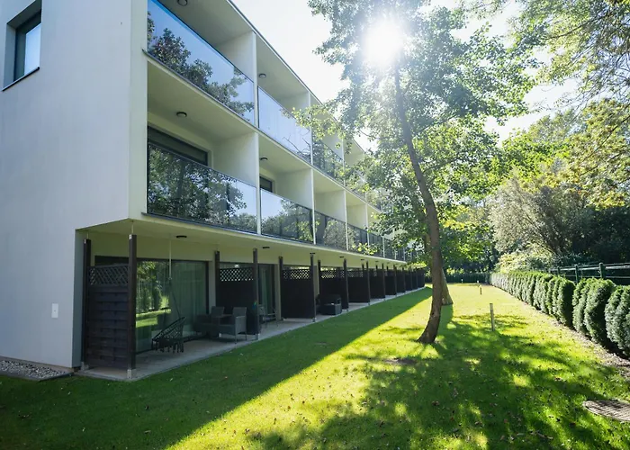 Rosa-Modern Studio 29M2 Ac, Netflix, Ps4, Pool, Sauna